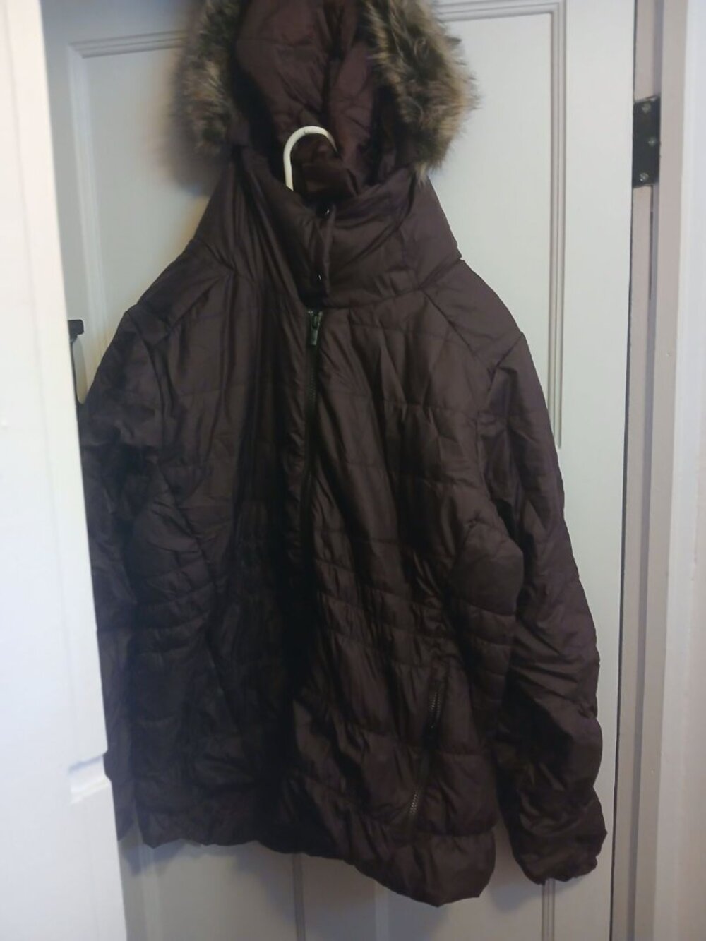 Columbia Women's Jacket 2086501 Burgundym XL